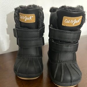 Cat & Jack toddler snow boots kids